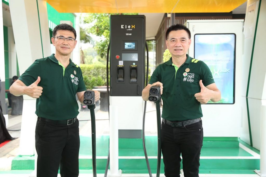 พีทีจี – กฟผ. ผนึกกำลังรองรับอุตสาหกรรม EV ในไทย  เปิดตัว EleX by EGAT สถานีชาร์จ EV ในปั๊ม PT โคราชแห่งแรก