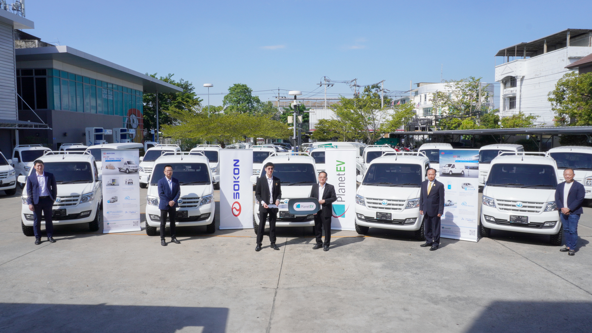 PLANET เปิดตัวเป็นตัวแทนจำหน่าย รถ EV แบรนด์ Sokon ในไทย ประเดิมส่งมอบ Pickup Truck ล็อตแรก 30 คัน ให้ TPIPL เล็งนำเข้าเพิ่ม หลังแนวโน้มตลาดสดใส ตั้งเป้ายอดขาย 1,000 คัน ในปี 67